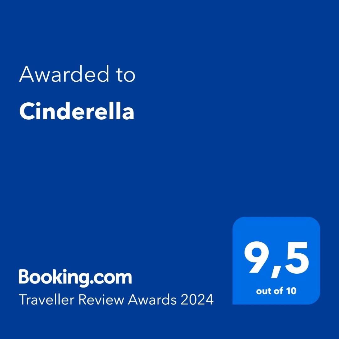 Cinderella Apartment With Free Parking プーラ エクステリア 写真